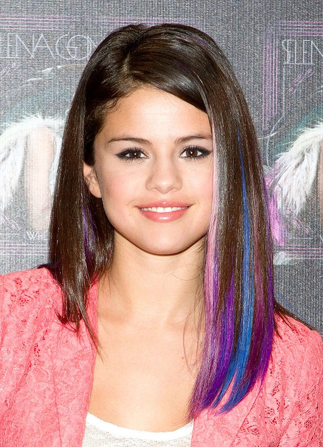 Selena-Gomez-Hair-Streaks. 