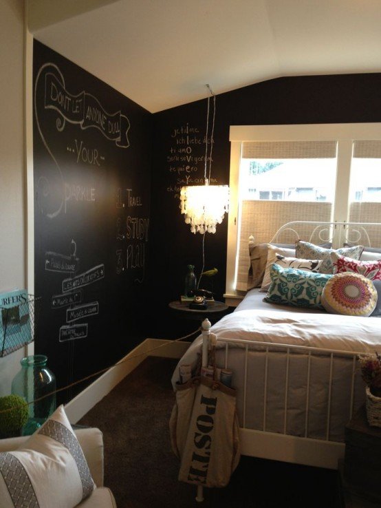 25 AMAZING BEDROOM WITH CHALKBOARD WALL..... Godfather Style