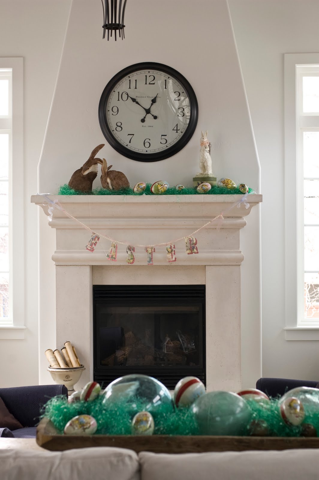 20 EASTER FIREPLACE MANTEL DECORATIONS - Godfather Style